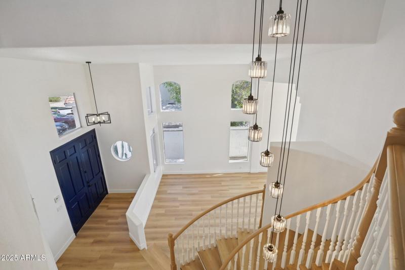 39-web-or-mls-W Aurora Dr-S0210-035