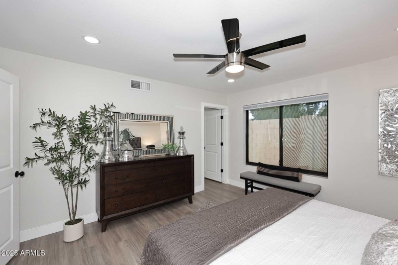 Primary Bedroom-Bath