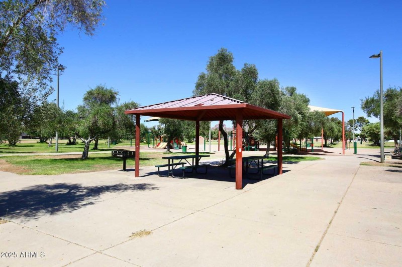 Los Olivos Park-Ramada