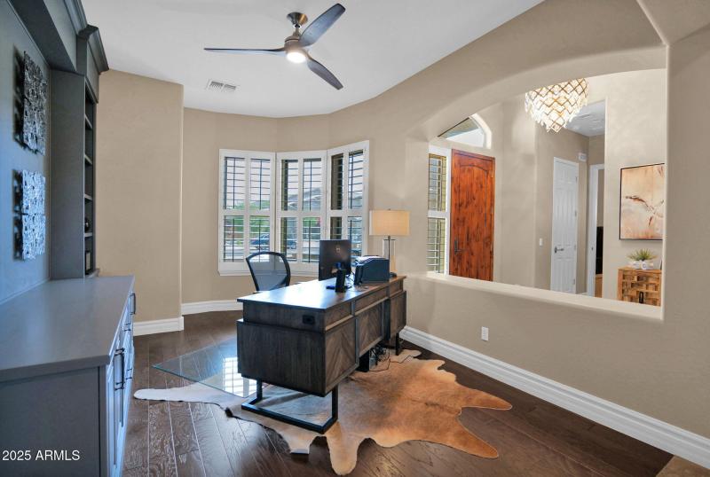 42-web-or-mls-P1303790