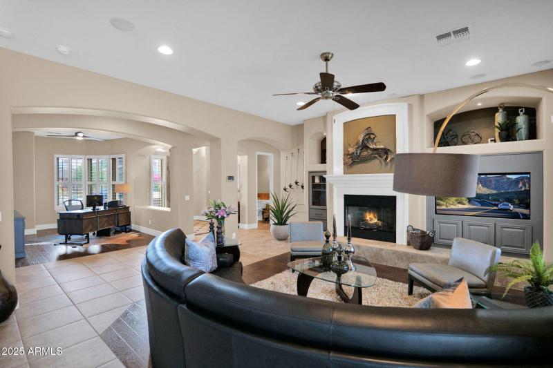 46-web-or-mls-P1303801