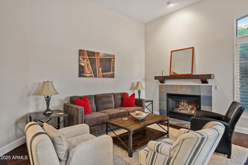 10775 E Caribbean Ln-8