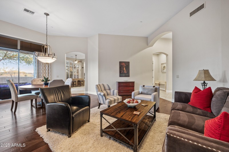 10775 E Caribbean Ln-10