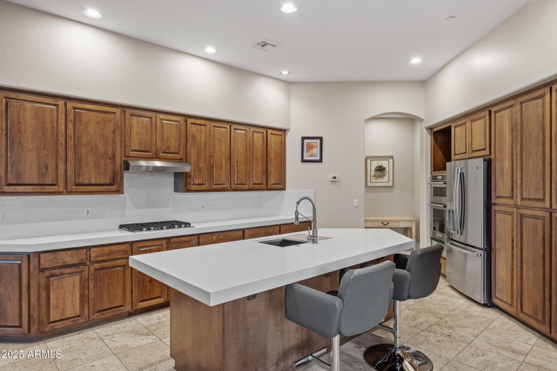 10775 E Caribbean Ln-13