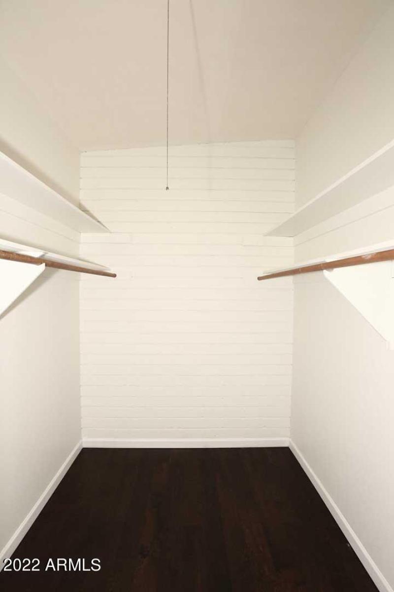 2nd Master Bedroom-Closet