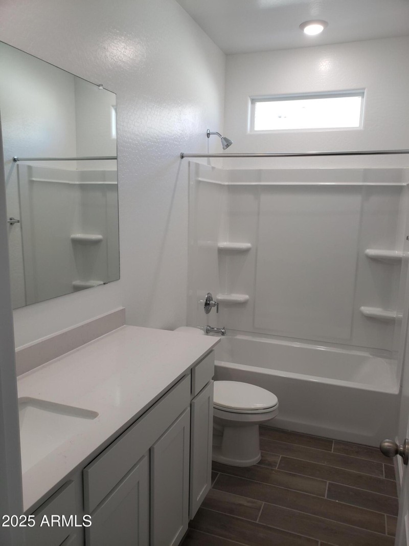 EDO Lot 83 Guest Bath