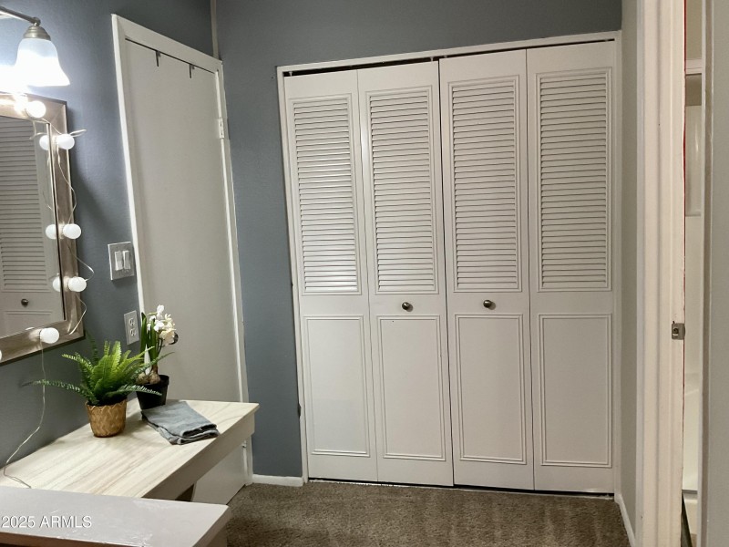 Primary Dressing Area