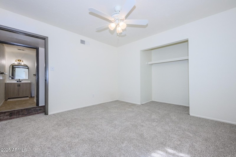 027-785-E.-Country-Club-Drive