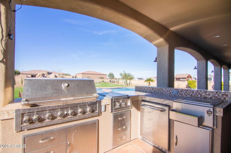 20220105174244180182000000-o