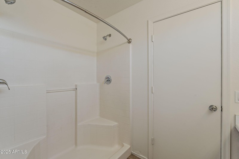 42-web-or-mls-Lush Vista-42