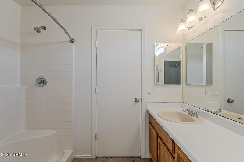 43-web-or-mls-Lush Vista-43