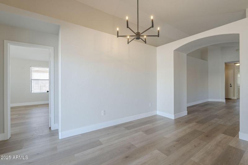 9-web-or-mls-Carson-9