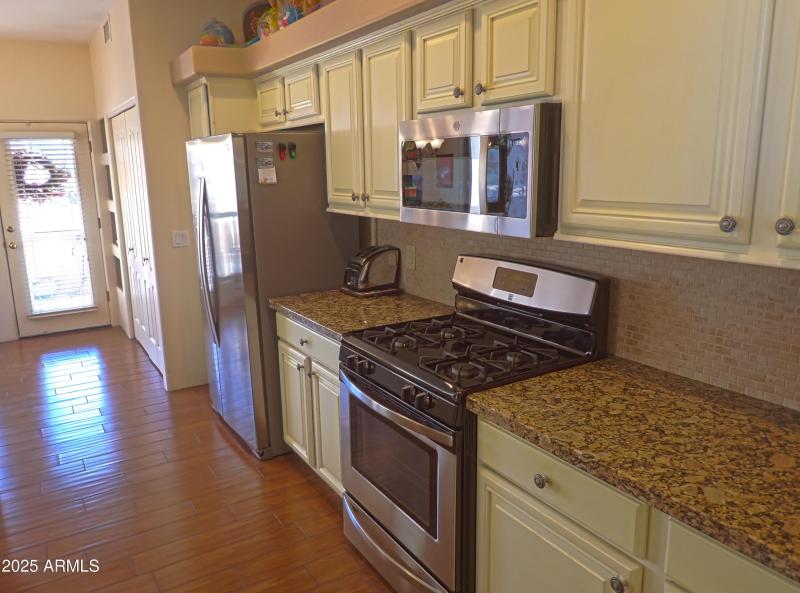 stove-fridge-counter