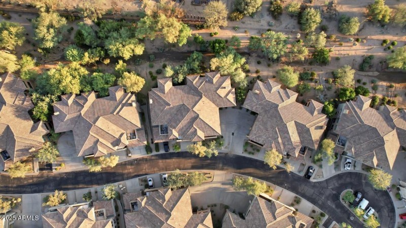 F6ED791F-1DCA-4327-B731-2F540F4C71C0_1_1