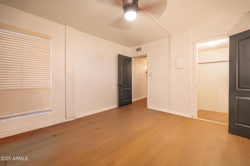 primary_bedroom_2.5 (1)