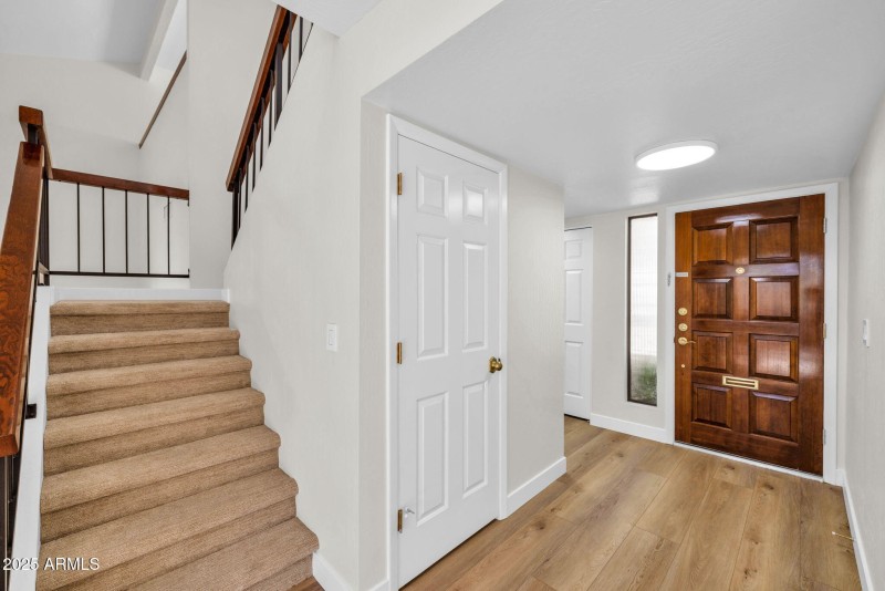 3-web-or-mls-896A8060