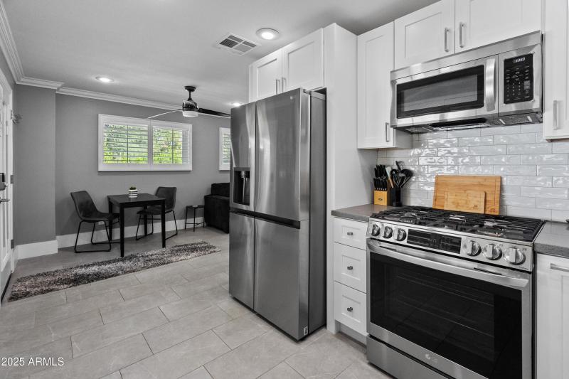 6715 E Montecito Ave-3