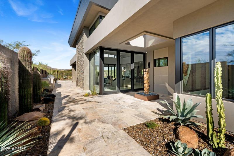 4-web-or-mls-37200-n-cave-creek-rd