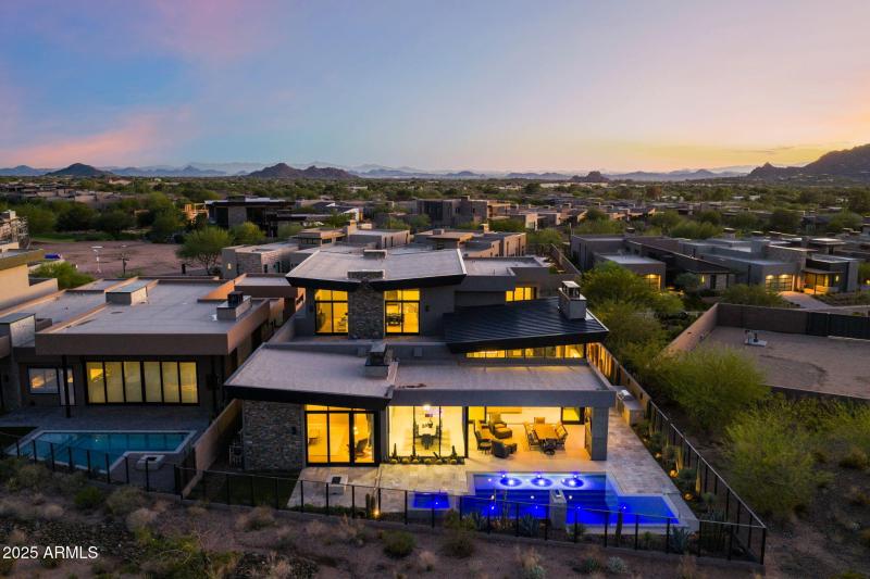 79-web-or-mls-37200-n-cave-creek-rd