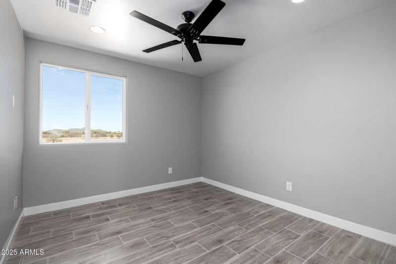 42761 W INDIANOLA AVE, Tonopah, AZ 85354