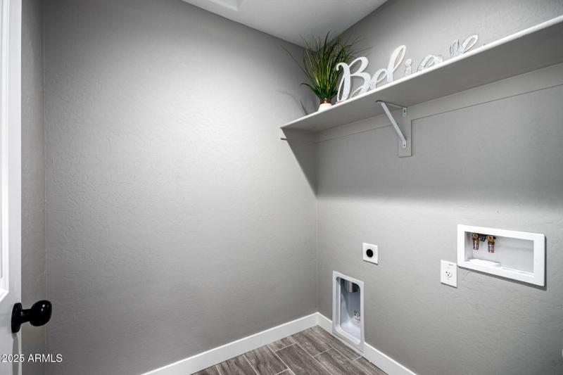 42761 W INDIANOLA AVE, Tonopah, AZ 85354