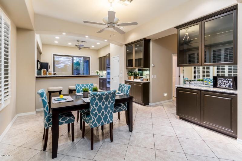 1447 W Swan Ct - MLS-19