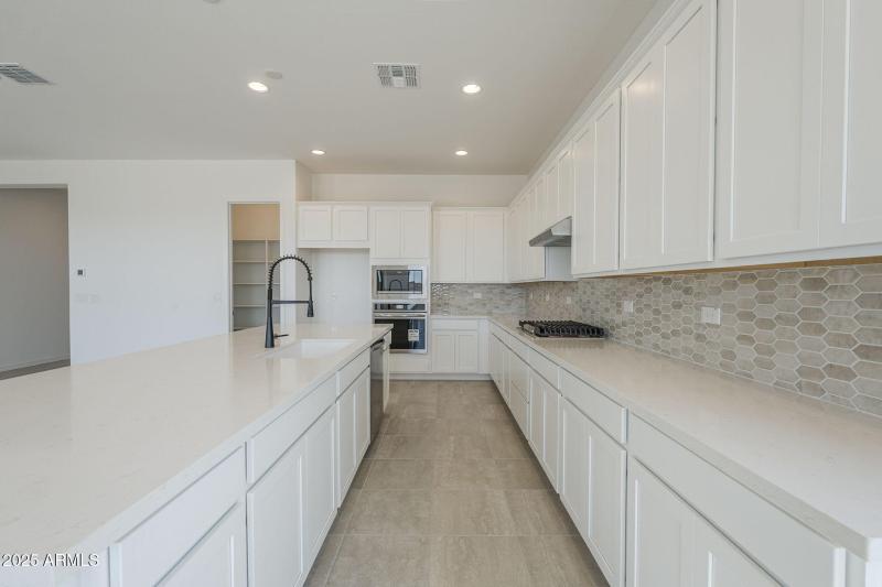 14-web-or-mls-Catalina-14