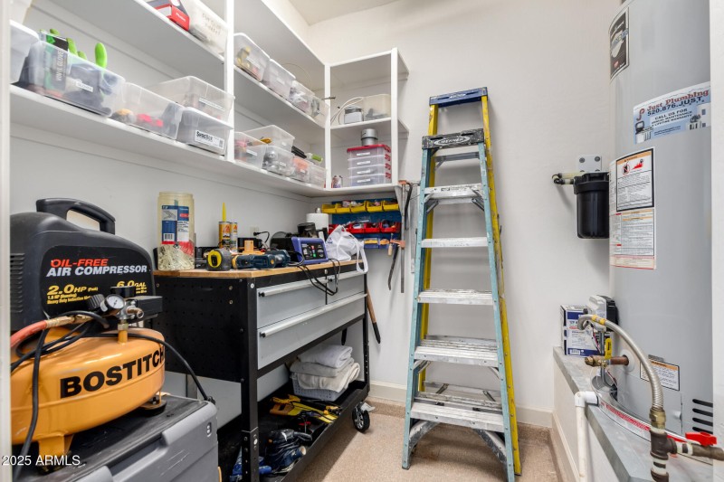 More extra Storageroom