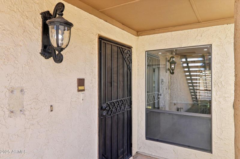 6-web-or-mls-W Avenida De Amigos Cir-S03