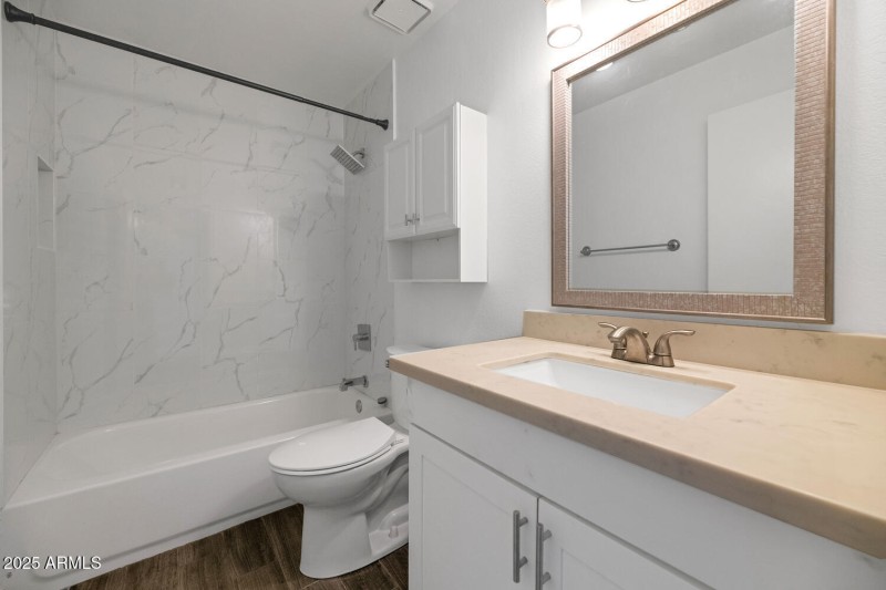 5137 N Granite Reef Rd-large-003-019-TOD