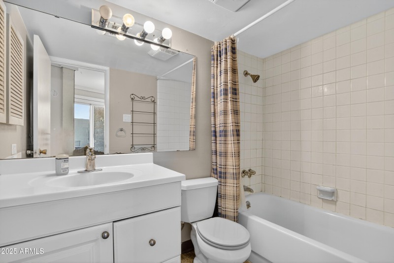 6236 N 16TH ST UNIT 6