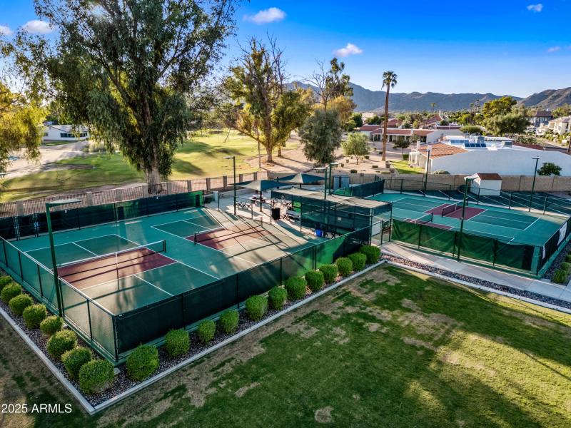 2-Ahwatukee-ocupix-Comm