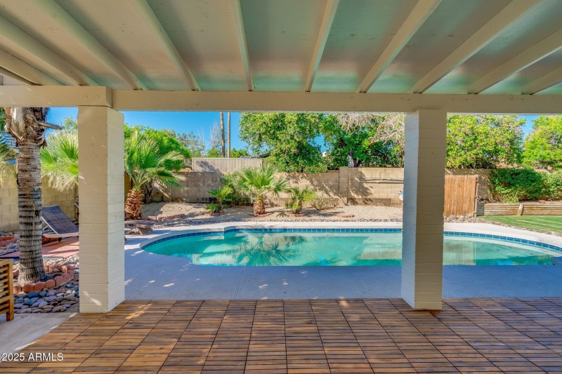 36-web-or-mls-ext 1-6