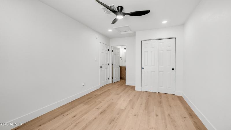 19251 N 17th Dr (14)