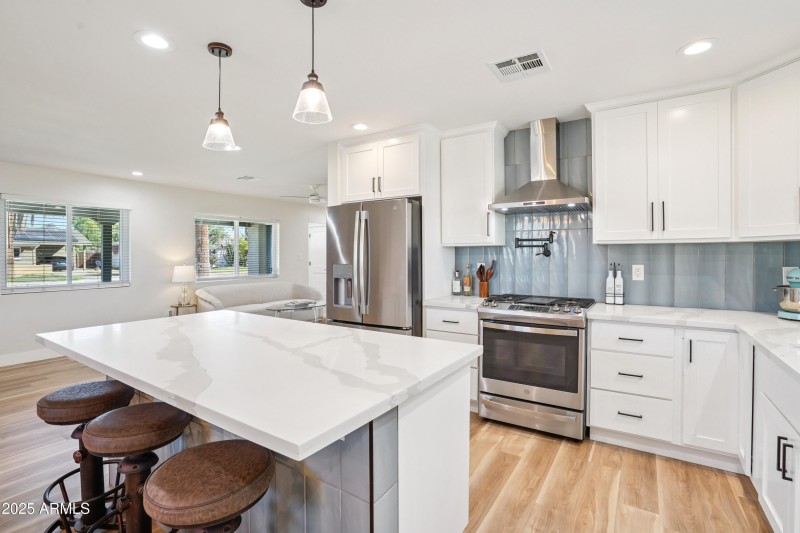 26-print-E Weldon Ave-S0210-017