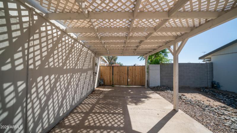 19251 N 17th Dr Exterior Photos-4