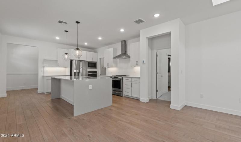 FSVV Lot #47 Dining Area (Large)