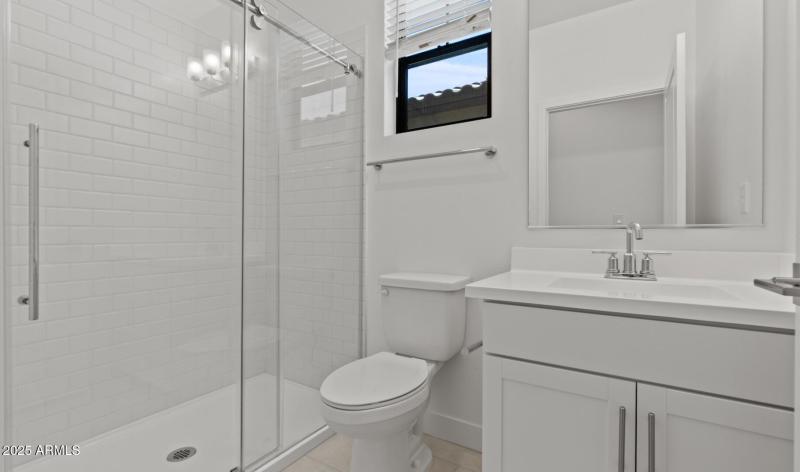 FSVV Lot #47 Hall bath (Large)