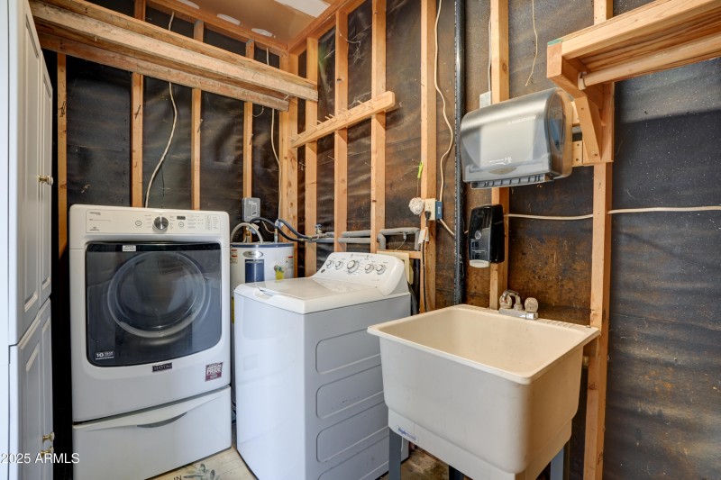 Laundry Area (1)