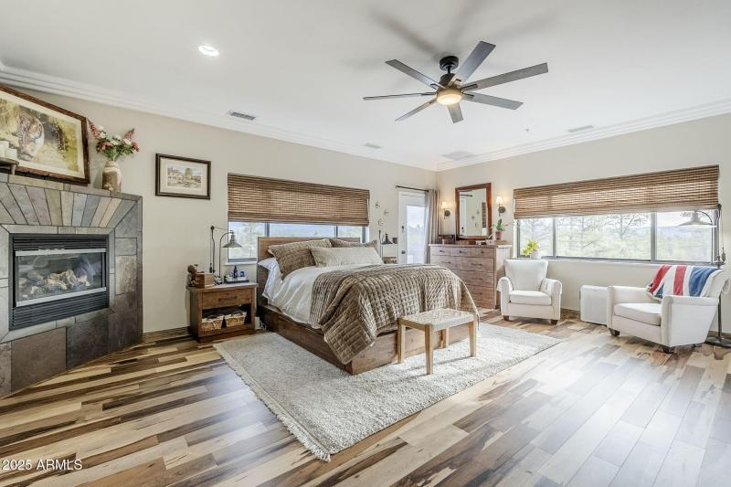 60-web-or-mls-Saddleback-49