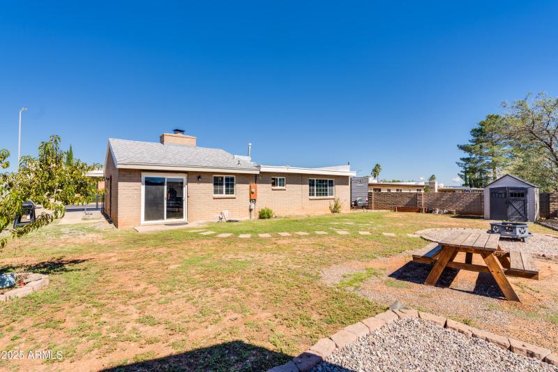 43-print-Highland Dr-43