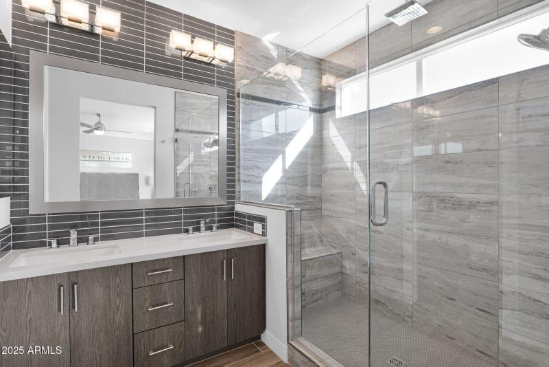 30-web-or-mls-P1048737