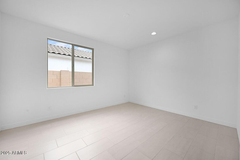 14330 W Alameda Road -Ready Now