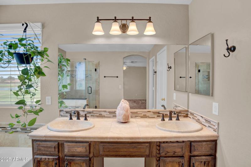 35-web-or-mls-12848 S 45th St - 37