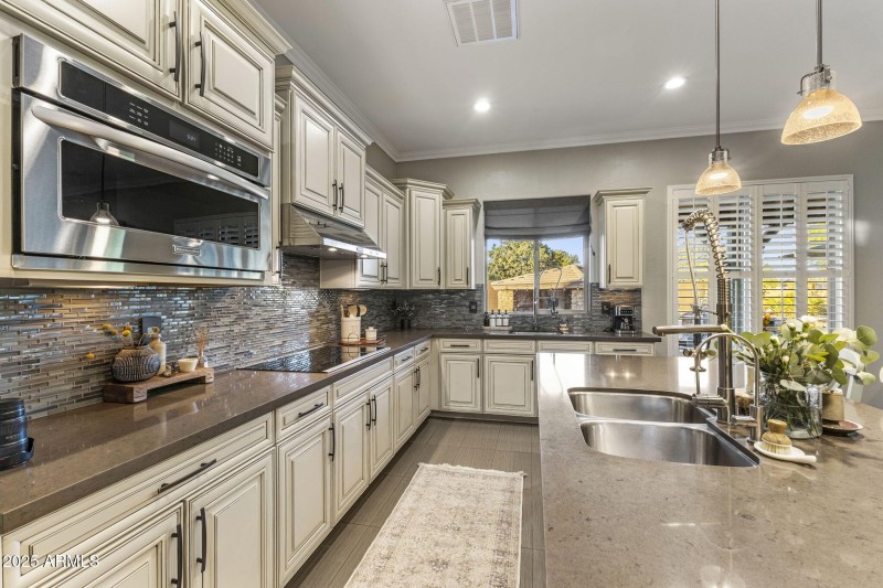 24-web-or-mls-IMG_9981