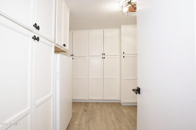 Massive storage in laundry room