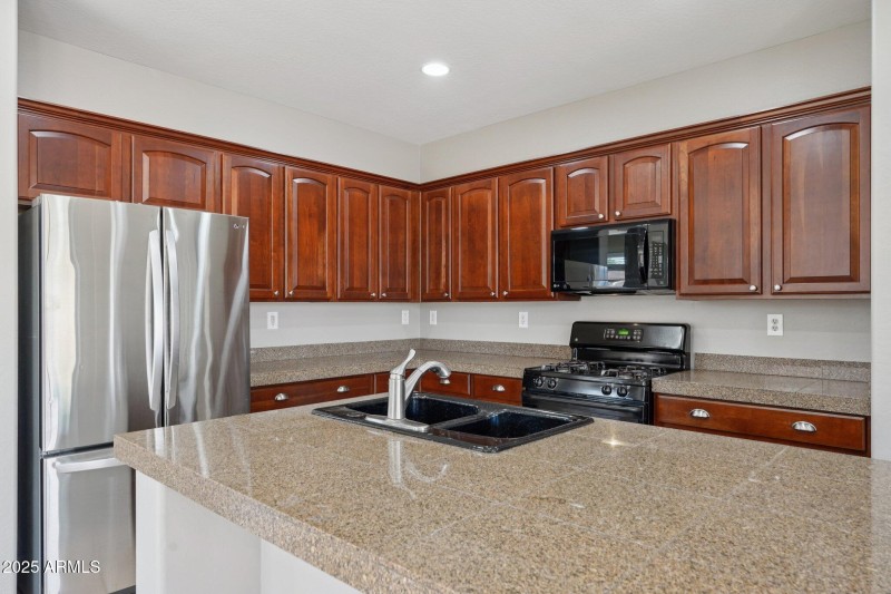 14-web-or-mls-W Clearview Trl-S0310-014