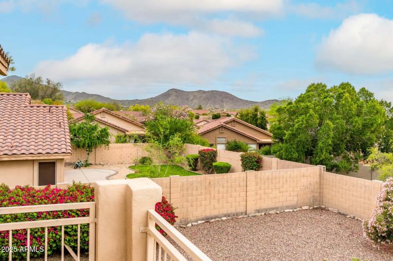 10219 E Le March Dr - MLS-33