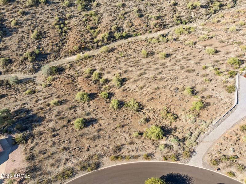 3-web-or-mls-16050-n-overlook-ct