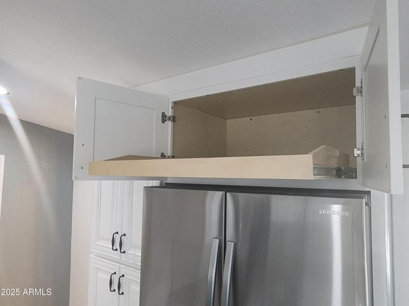 21. Kitchen Draws 15